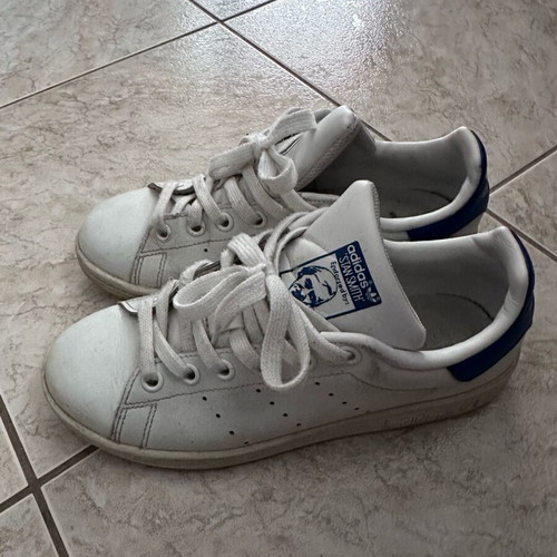 Adidas Stan Smith sneakers used, size 35.5, white and blue