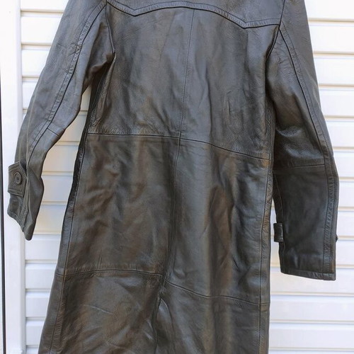 Underground women's black leather coat size M like new