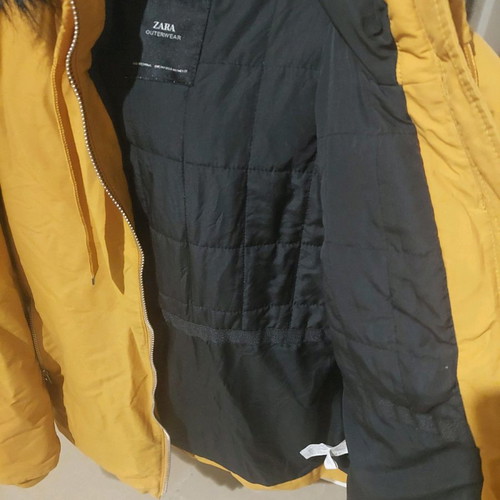 Zara jacket used, medium size, warm hip-length