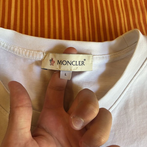 Moncler t-shirt size L, white