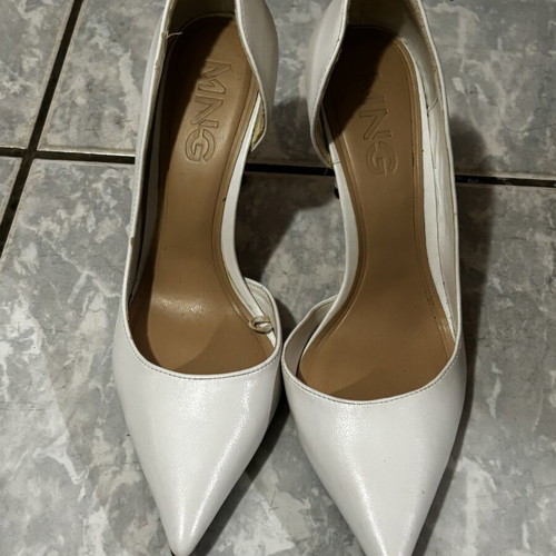 Mango white pumps size 40 used