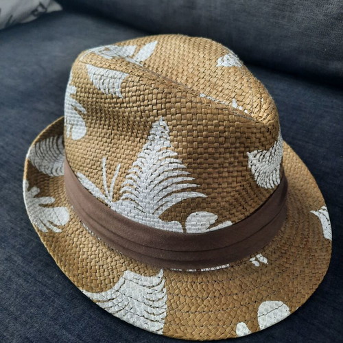 Hawaiian Acrylic Hat (Size Large)