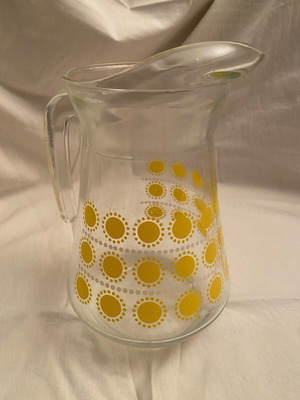 Vintage Arcoroc glass jug with yellow design, like new