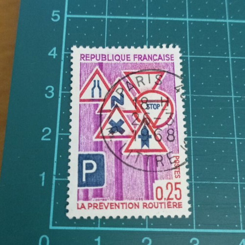 France 1968 Road Safety Stamp like new