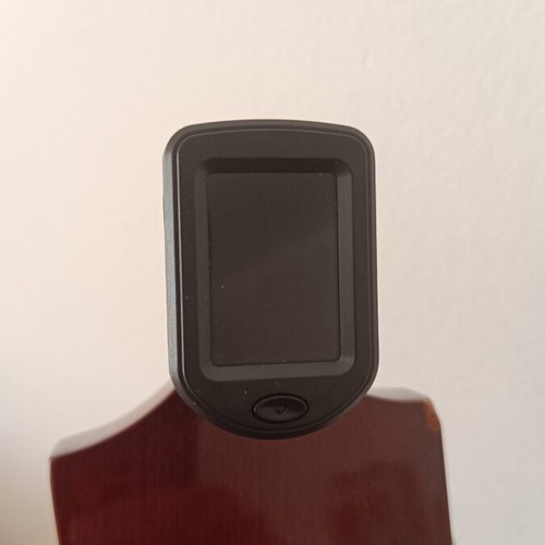 Guitar tuner
