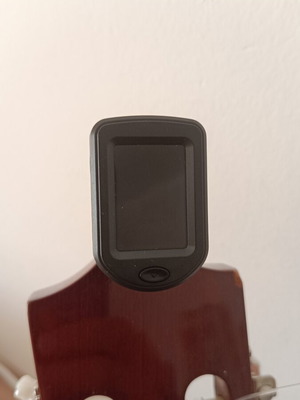 Guitar tuner
