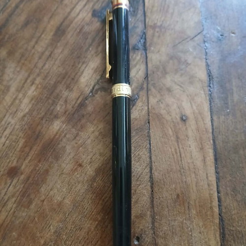 Pierre Cardin pen like new