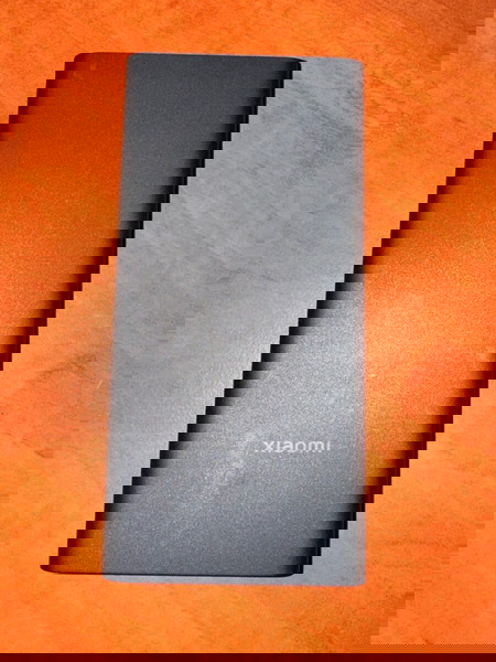Xiaomi powerbank με ασύρματη φορτιστή