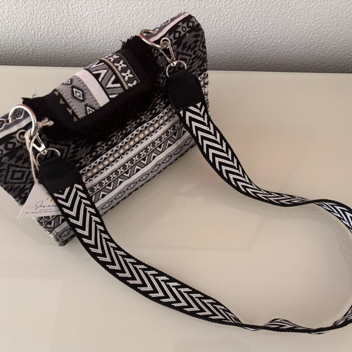 Handmade Boho Ethnic Shoulder Bag Joanna Androni new, black and white
