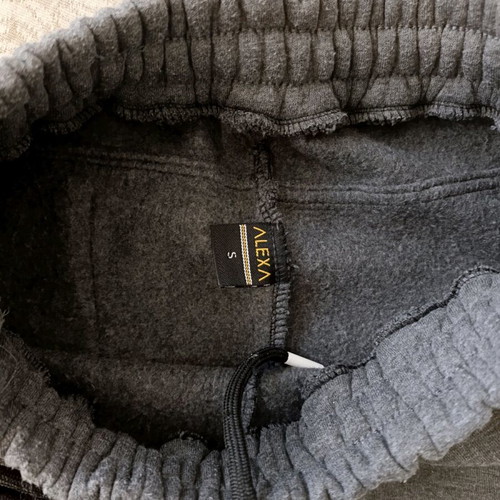 Winter tracksuit like new for boys, size S, black and gray