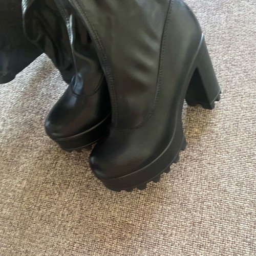Over-the-knee boots new, size 39, black