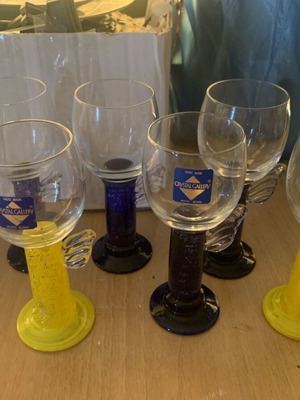 Vintage liqueur glasses set like new