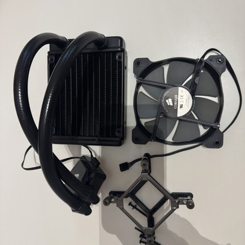 Corsair liquid cooler used, only for Intel socket