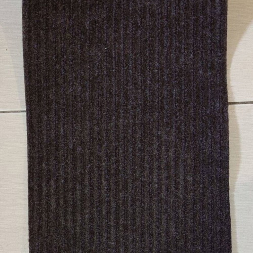 Entry mat new in dark brown color 40x60cm