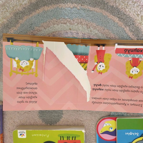 Children's books used, pack of 9 for ages up to 2 years
