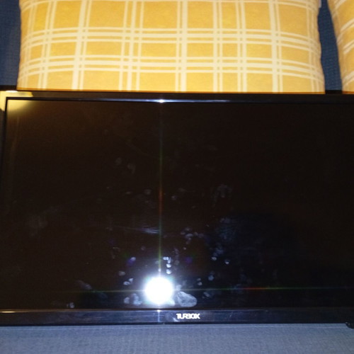 F&U LED TV 32'' HD Ready model FL32406P with 2 HDMI ports, USB, SCART