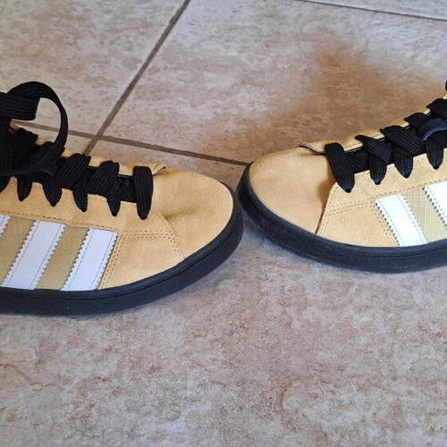 Adidas Campus 00s sneakers size 44 like new, yellow