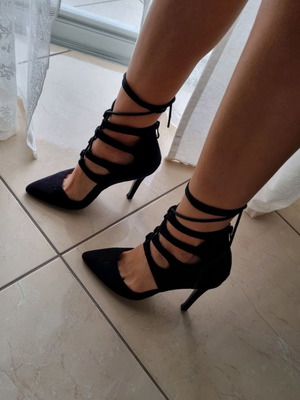 Migato heels used with laces, size 36, black