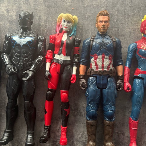 Marvel & DC Universe Action Figures Collection 16 pcs 30cm Hasbro Titan Hero