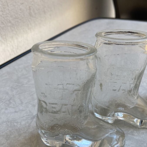 Jim Beam shot glasses set of 3 like new