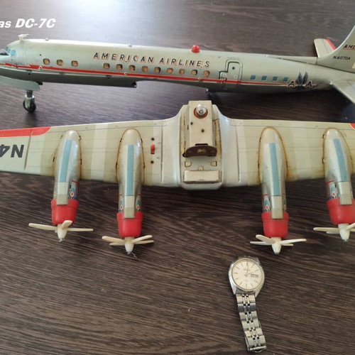 Douglas DC-7C vintage used collectible model toy