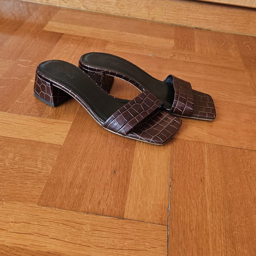 Courtney leather mules by By Far like new, size 38