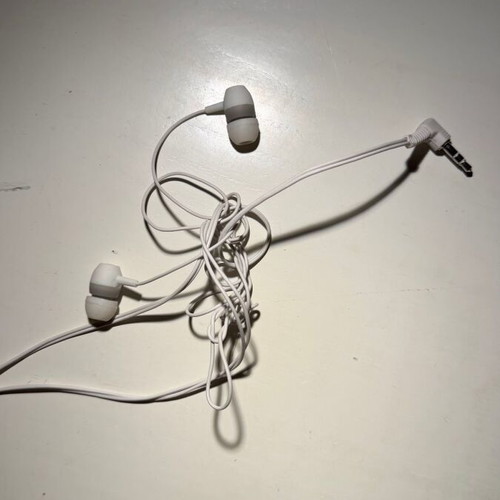 Wired earbuds 3.5mm jack white used
