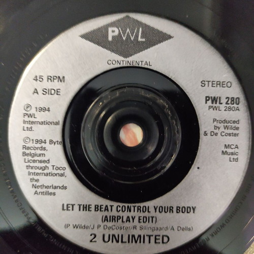 2 Unlimited Let The Beat Control Your Body 7″ vinyl single used, original UK 1994