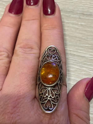 Silver 925 ring with vintage amber