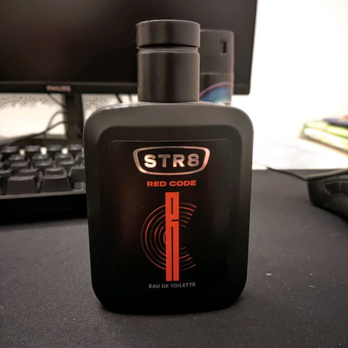 STR8 Red Code perfume like new, 95ml