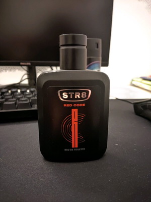 STR8 Red Code perfume like new, 95ml