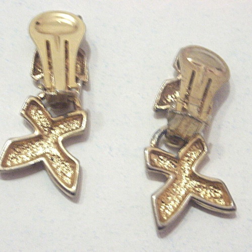 Women's clip-on earrings new, silver and gold color