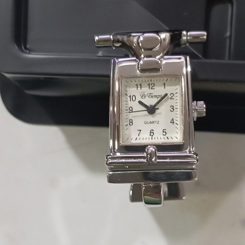 Miniature clock like new, mechanical