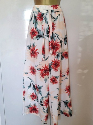 Wide leg summer floral trousers new, one size
