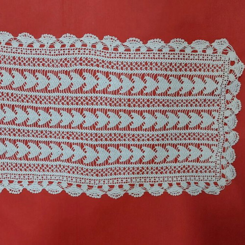 Crochet lace doily 45x24cm white elongated new