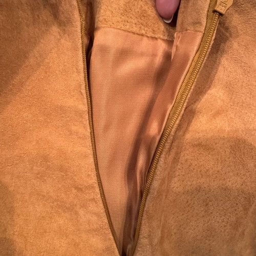 Zara beige leather skirt new, size XL with broken zipper