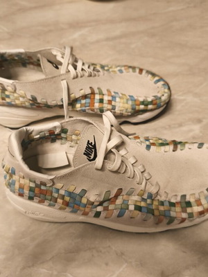 Nike Air Knit limited edition πολύχρωμα παπούτσια σαν καινούργιο, νούμερο 42 στενή φόρμα