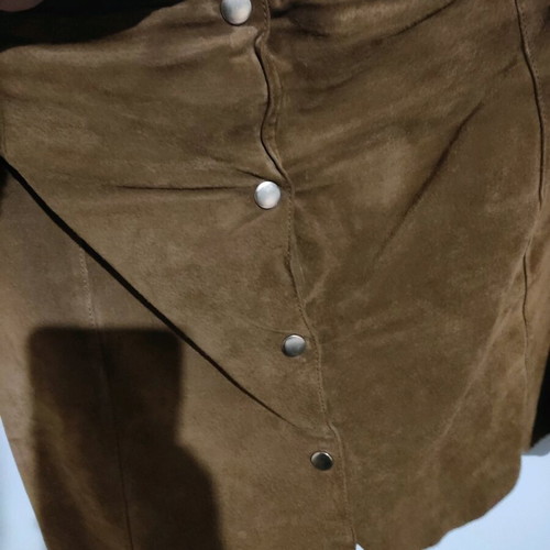 Mango suede skirt like new, brown