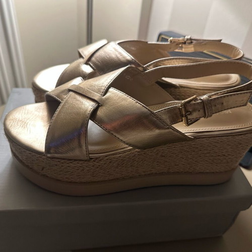 Migato platform sandals new, pink gold size 39