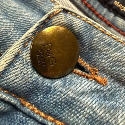 Dolce & Gabbana slim jeans like new, light wash, made in Italy