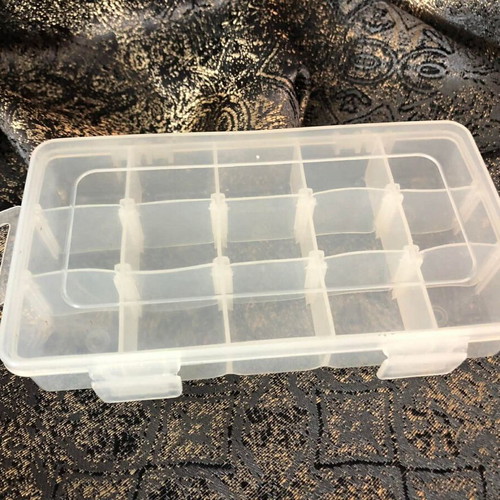 Transparent plastic organizer like new with 15 compartments