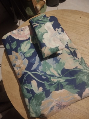 Fabric handmade toiletry bag with vintage floral design, like new