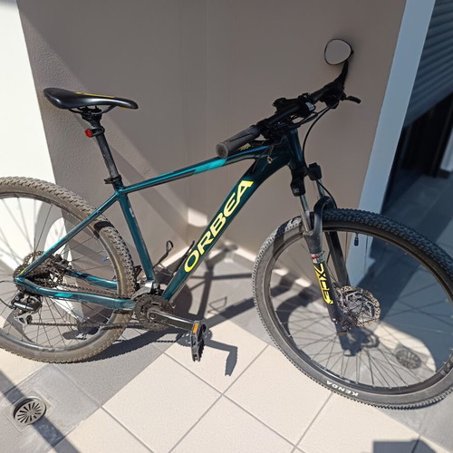 Orbea MX 29" mountain bike with hydraulic disc brakes