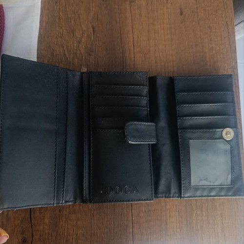 Doca spacious black wallet