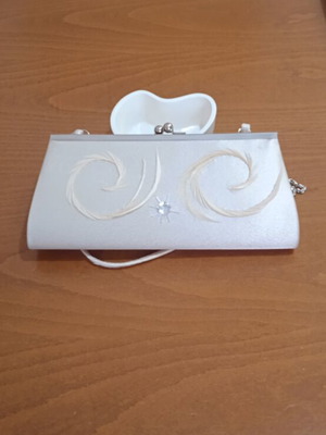 Women's vintage white handbag new