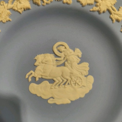 Wedgwood Jasperware plate rare, like new