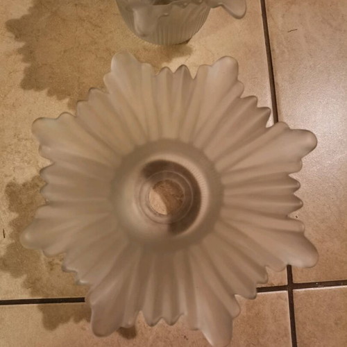 Glass for wall lights 2 pieces in excellent condition