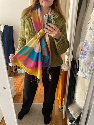 Silk scarf like new, multicolored