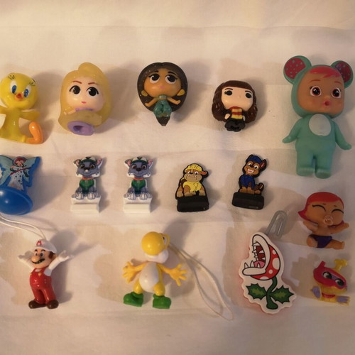 Figures pack of 15 and 14 used Disney, Paw Patrol, Super Mario, Funko Pop