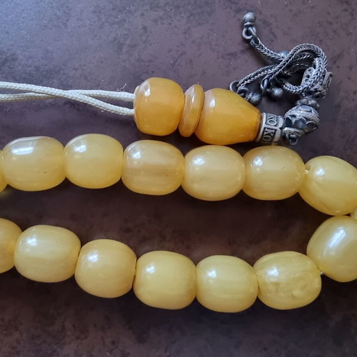 Faturan Komboloi with Certification, 23 Beads, 32 mm, 41 g, Like New